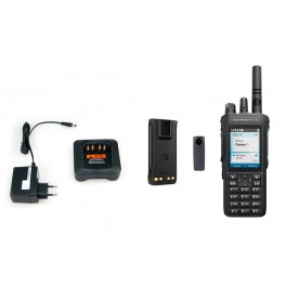 MOTOROLA R7-CP-VHF con teclado capable 136-174 Mhz Digital-Analógico